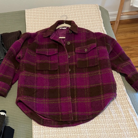 Good American Shacket - fits oversized for a size 6/8 - Picture 1 of 4